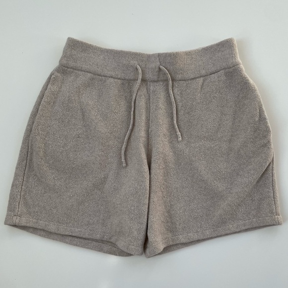 Abercrombie & Fitch Men's Cream Soft Sweater Relaxed Fit Shorts Size Large - Picture 1 of 9